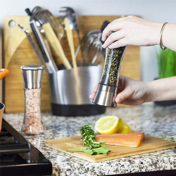 Premium Stainless Steel Salt and Pepper Grinder 4