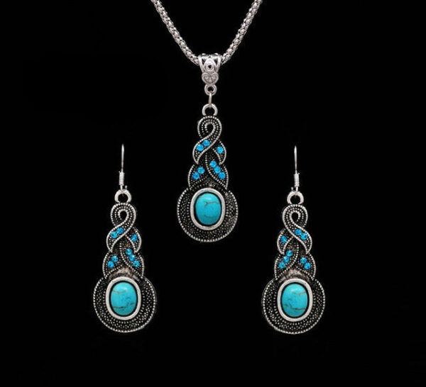 Silver Blue Turquoise Chain Crystal Pendant Necklace 3