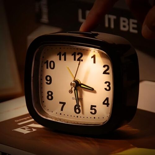 AMIR Analog Alarm Clocks for Bedrooms, Newest 4'' Super Silent Non Ticking Battery Operated Small Analog Clock, Ascending Beep Sounds Snooze Light Functions Loud Alarm Clock for Heavy Sleepers