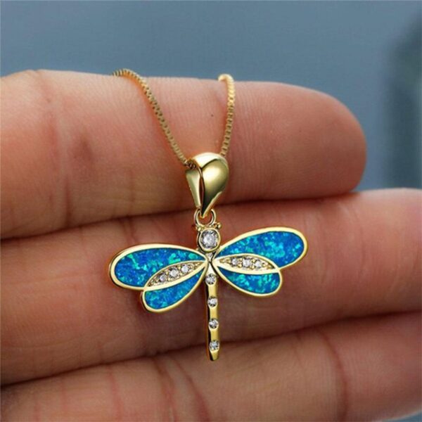 Exquisite Simulated Opal Dragonfly Necklace Simple Electroplating Artificial Crystal Long Chain Jewellery for Gifts Girls Blue 2
