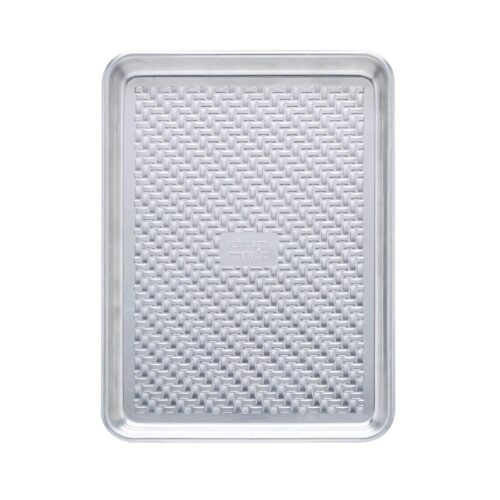 s-l1600 (52) Chicago Metallic CM5234607 Textured 9" x 13" Aluminum Cookie/Baking Sheet Silver