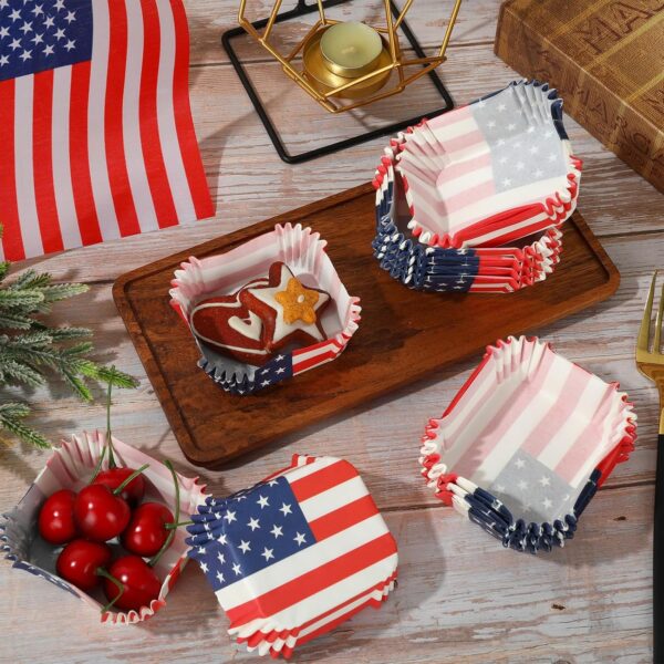 600 Pieces of USA Flag Paper Disposable Muffin Brownie Cup Liners, Patriotic Square Cupcake Liners, July 4th Stars Stripes Red White Blue Cupcake Wrappers, Perfect for Baking Independence Day Party Supplies 3