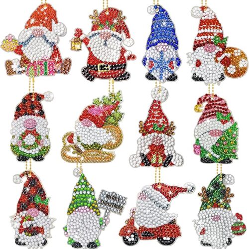 1 Christmas Diamond Painting Keychain Kit, 5D DIY Diamond Painting Art Santa Gnomes Hanging Ornament Full Drill Diamond Key Rings Pendant for Beginners Kids Adults Christmas Tree Home Decorations