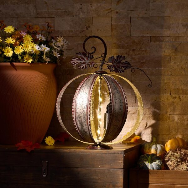 Outdoor Fall Pumpkin Decor 3