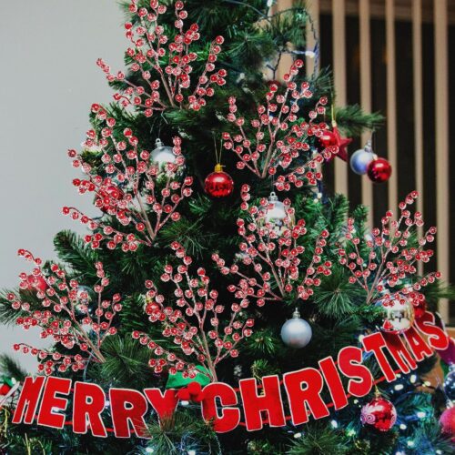 17 Inches 6 Pack Snow Frosted Artificial Red Berry Stems