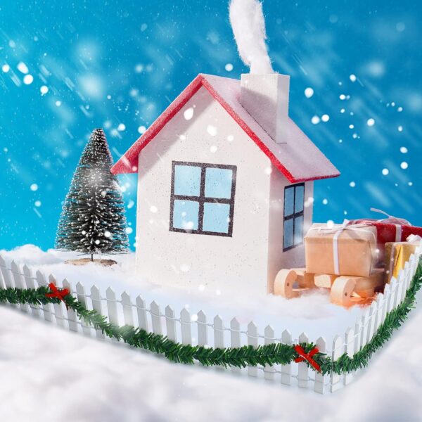 4 Pcs Christmas Village Accessories 35 Inch 4