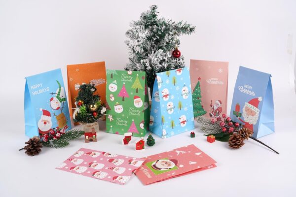 24 ct Christmas Treat Bag, Small Xmas Gift for Goodie Wrap, Christmas Party Favor 9" 3