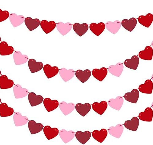4 Pack Felt Heart Garland Banner