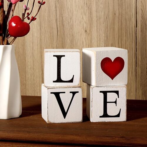 1 4Pcs LOVE Valentines Day Decor Wooden Signs