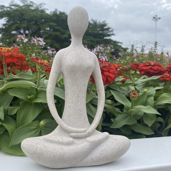 Figurine