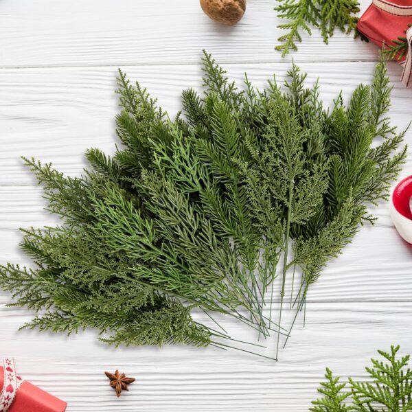 40 Pcs Artificial Pine Branches Assorted Faux Pine Stems Cedar Leaves Needle Sprigs Plastic Fake Christmas Greenery Pine Picks for Xmas Tree Wreaths Garlands DIY Accessories Home Decor (40, Green) 4 Pine