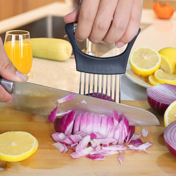 Onion Holder for Slicing, Onion Cutter Vegetable Chopper, Stainless Steel Tomato Slicer Vegetable Cutter 3