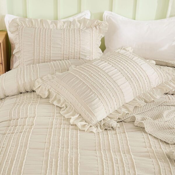 Beige Ruffle Queen Comforter,Boho Shabby Chic Bedding for Queen Bed,Soft Seersucker Farmhouse Bedding Set with 1 Ruffled Comforter,2 Tufted Pillowcases 90"×90" 4